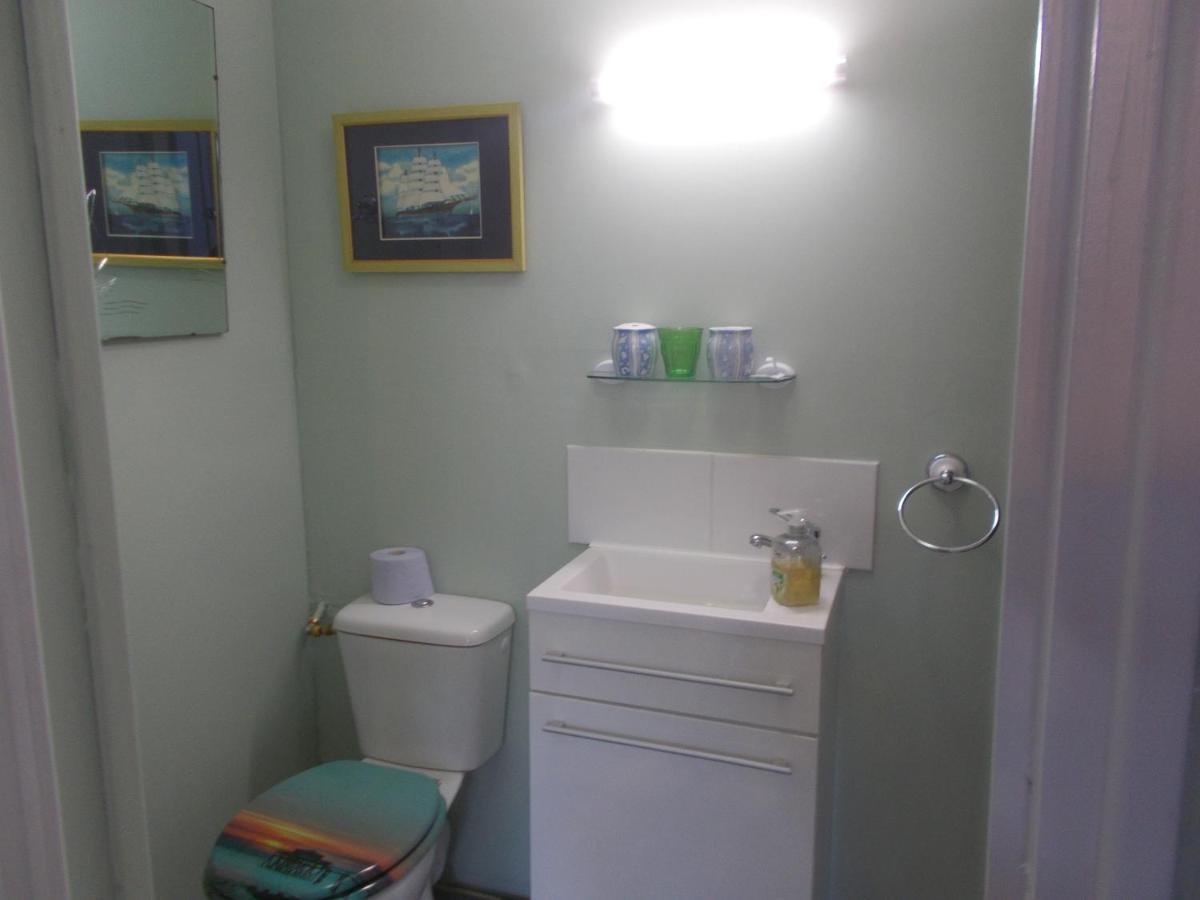 Webb'S Of Glomel Bed & Breakfast Bagian luar foto
