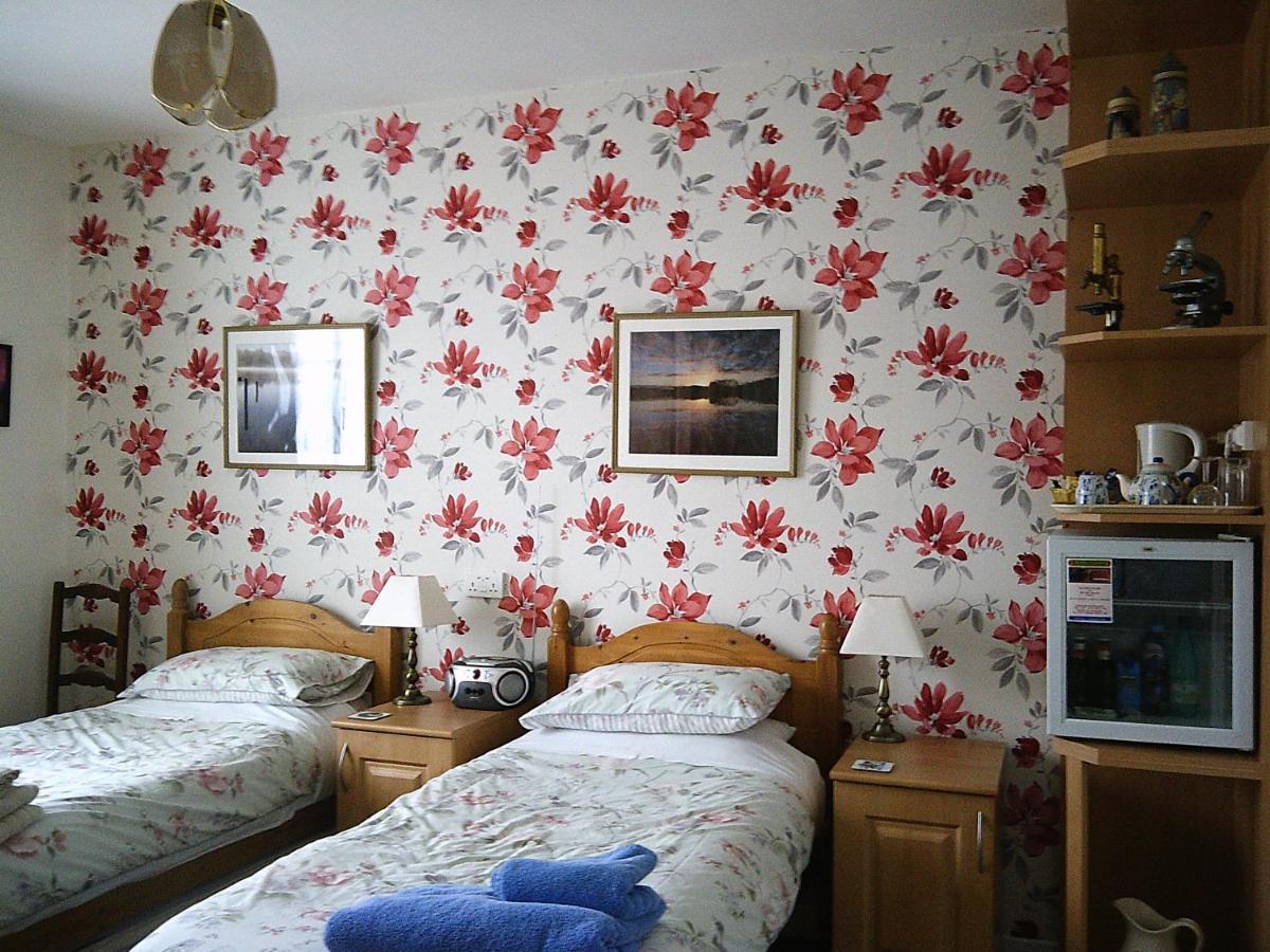 Webb'S Of Glomel Bed & Breakfast Bagian luar foto