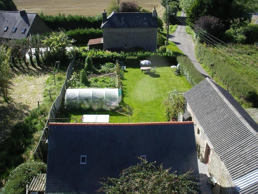 Webb'S Of Glomel Bed & Breakfast Bagian luar foto