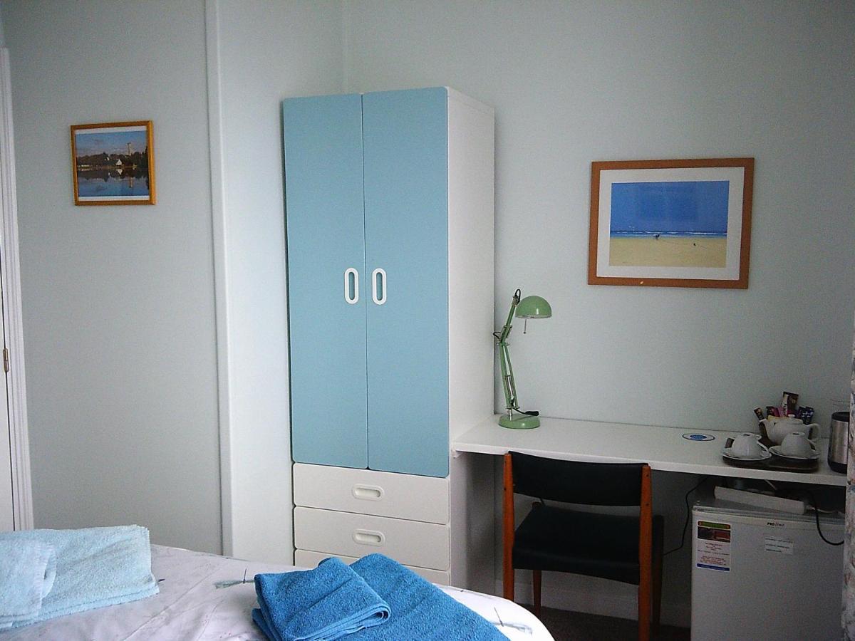 Webb'S Of Glomel Bed & Breakfast Bagian luar foto