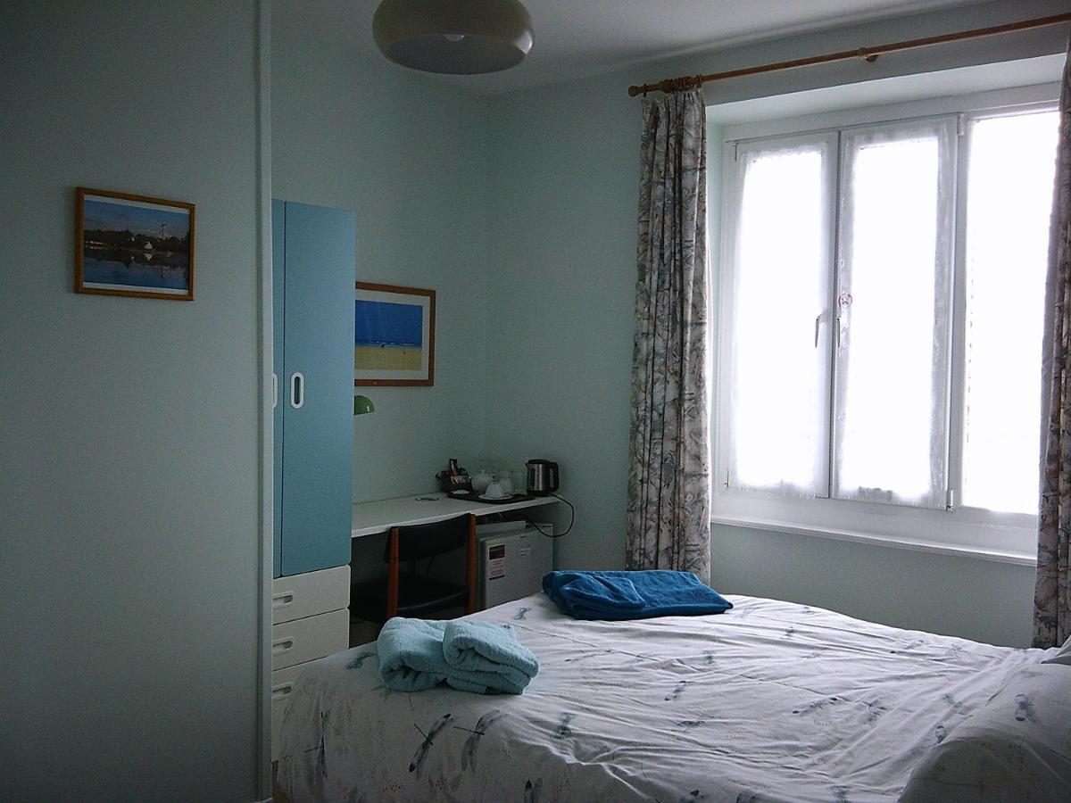 Webb'S Of Glomel Bed & Breakfast Bagian luar foto